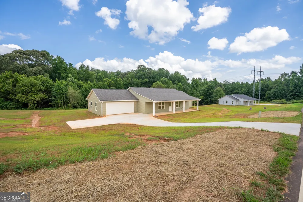 5691 Julian Baugh RD Lula, GA 30554