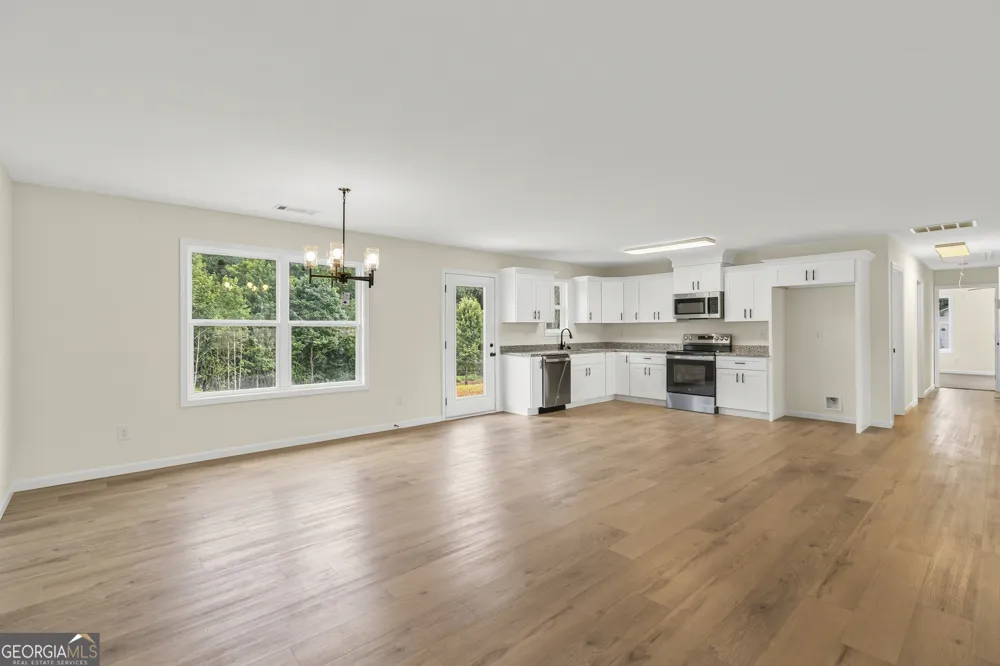 5691 Julian Baugh RD Lula, GA 30554