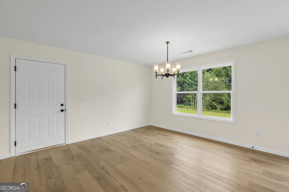 5691 Julian Baugh RD Lula, GA 30554