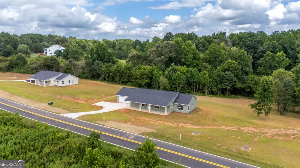 5691 Julian Baugh RD Lula, GA 30554