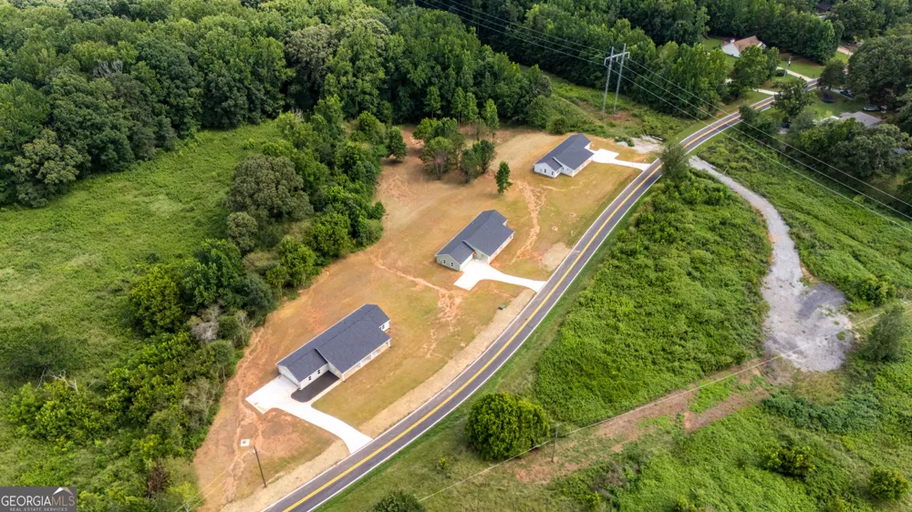5691 Julian Baugh RD Lula, GA 30554