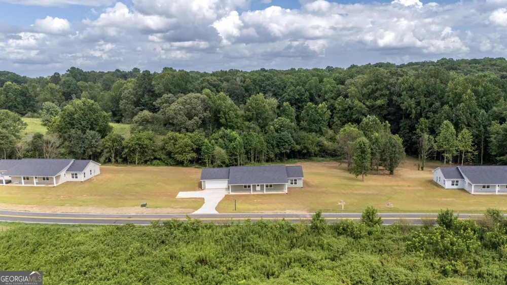 5691 Julian Baugh RD Lula, GA 30554