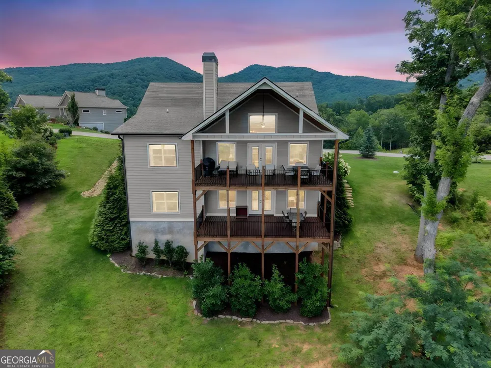 25 Ivy Log Heights SPUR Young Harris, GA 30582