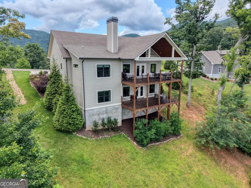 25 Ivy Log Heights SPUR Young Harris, GA 30582