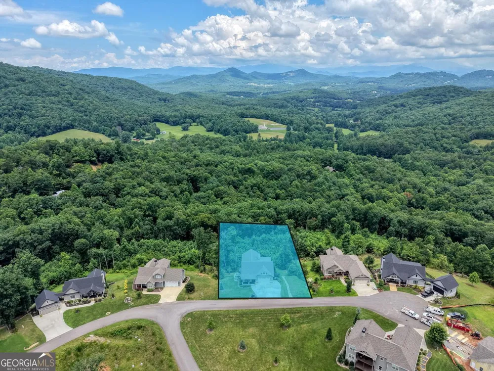 25 Ivy Log Heights SPUR Young Harris, GA 30582