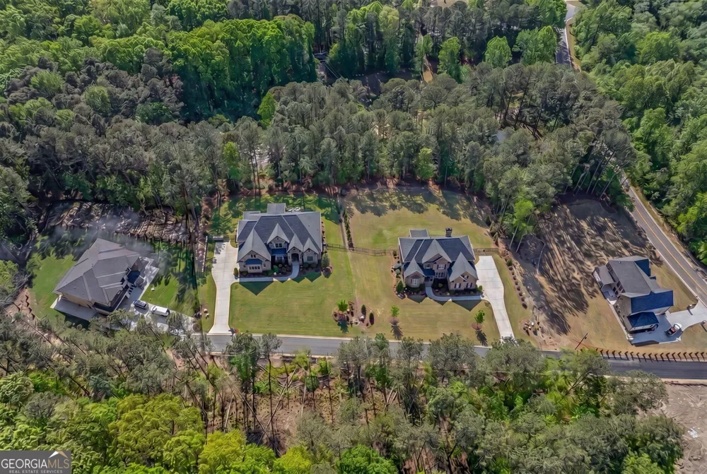 1559 Whitley RD Dacula, GA 30019