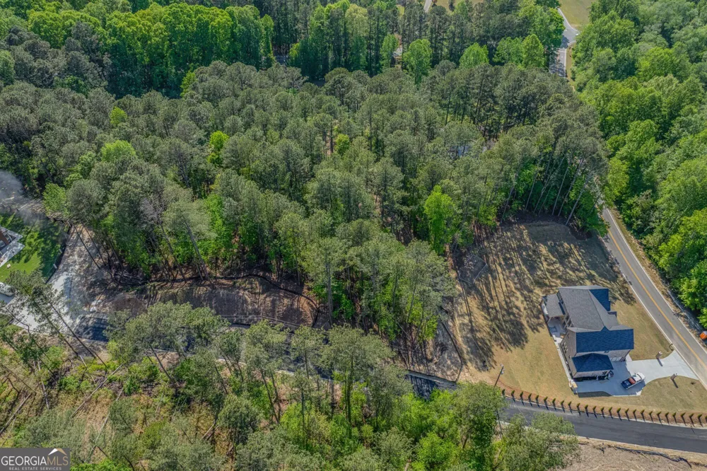 1559 Whitley RD Dacula, GA 30019