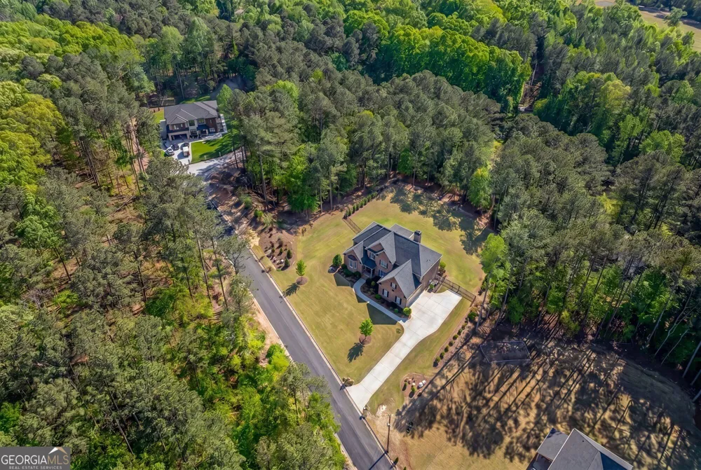 1559 Whitley RD Dacula, GA 30019
