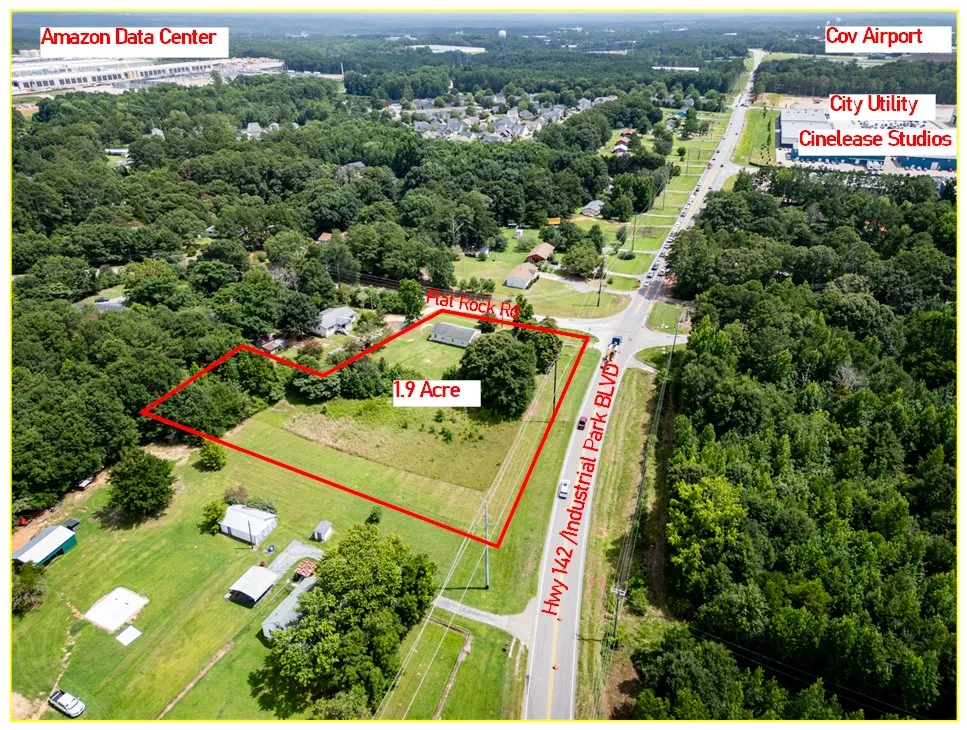 15 Flat Rock RD Oxford, GA 30054