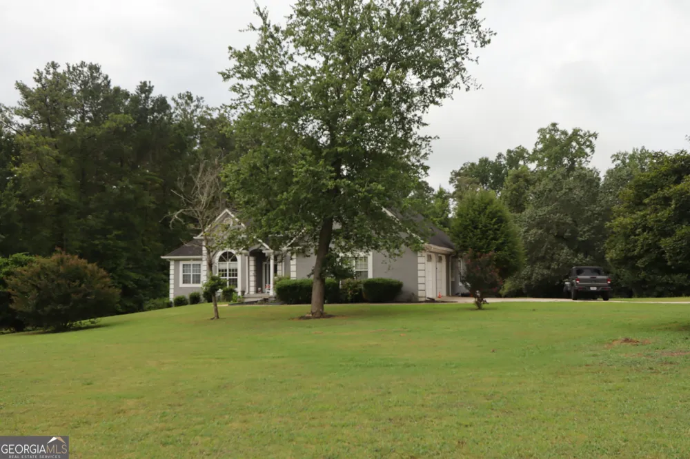 12136 Edgewater DR Hampton, GA 30228