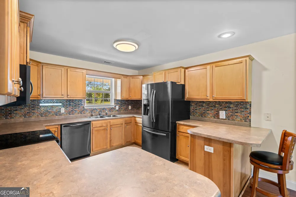 333 Labrador LN Guyton, GA 31312