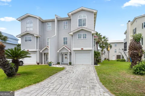 9 Sea Breeze LN