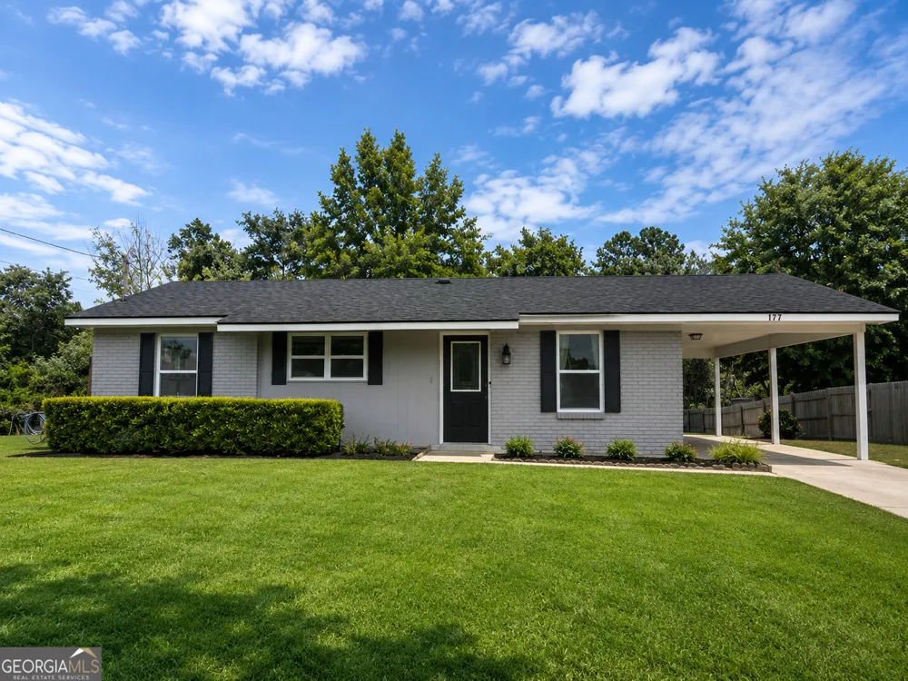 177 Skyline BLVD Lyons, GA 30436