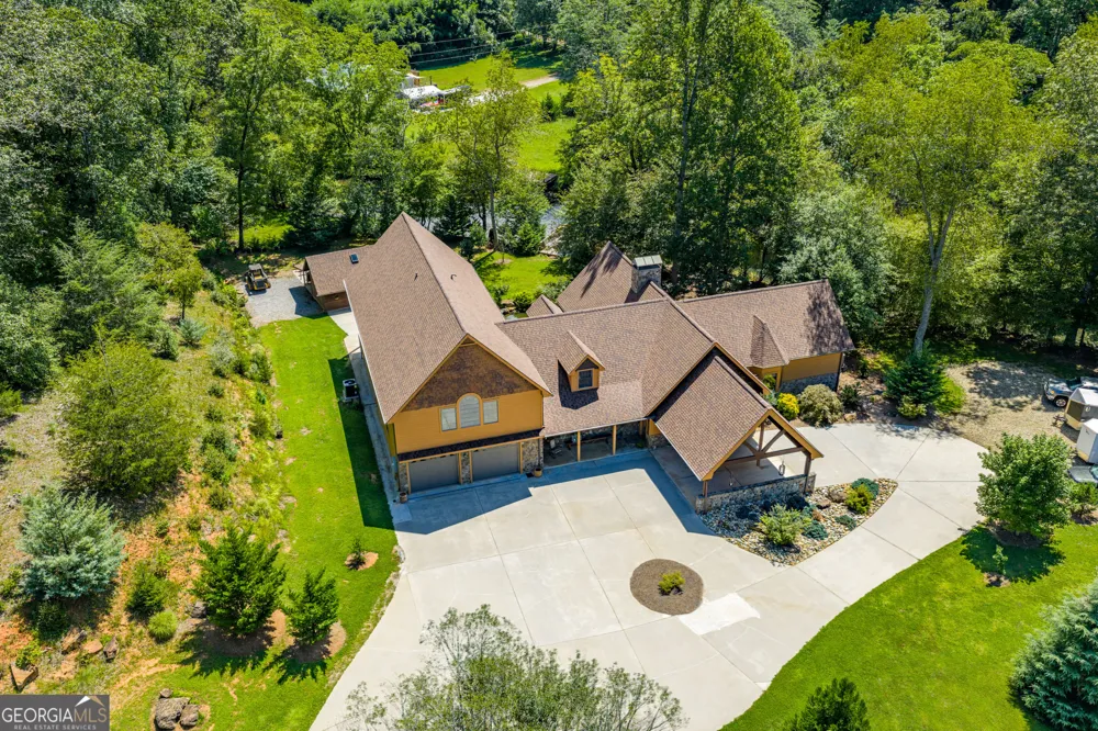198 Stonecreek DR Franklin, NC 28734