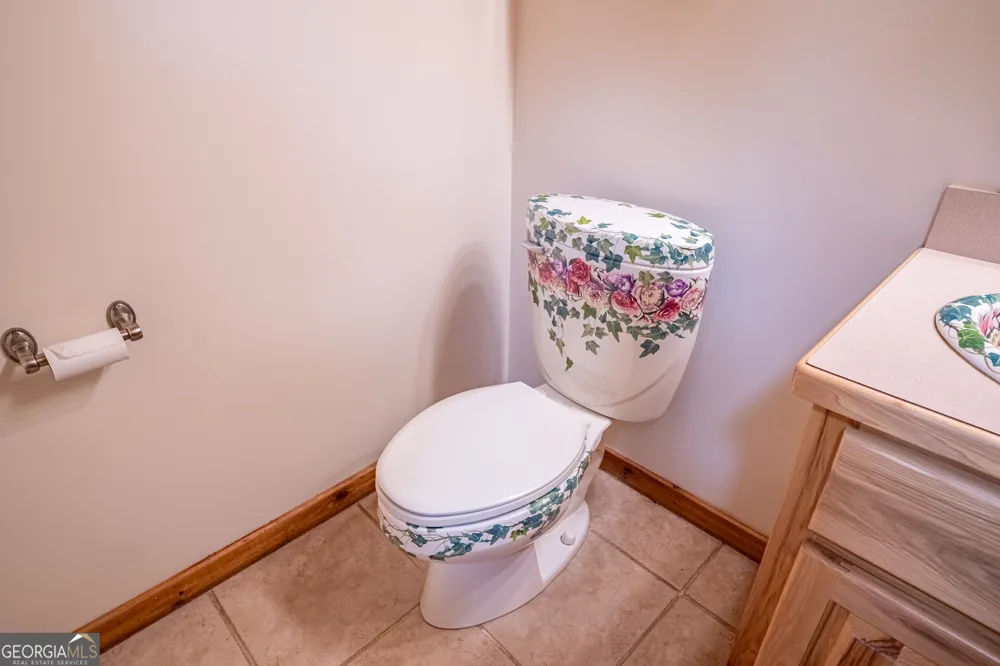 198 Stonecreek DR Franklin, NC 28734