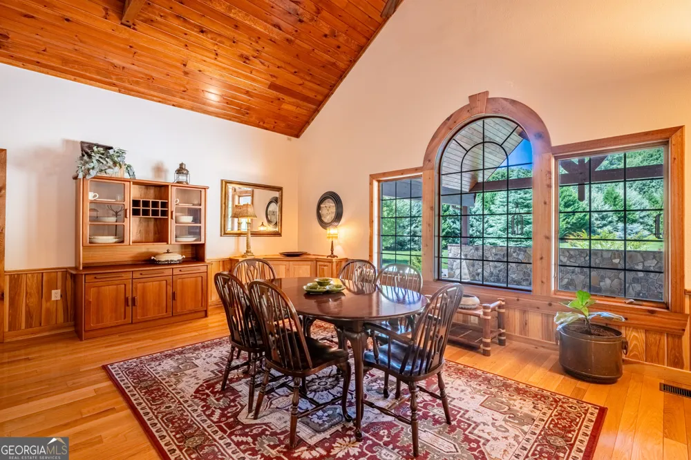 198 Stonecreek DR Franklin, NC 28734