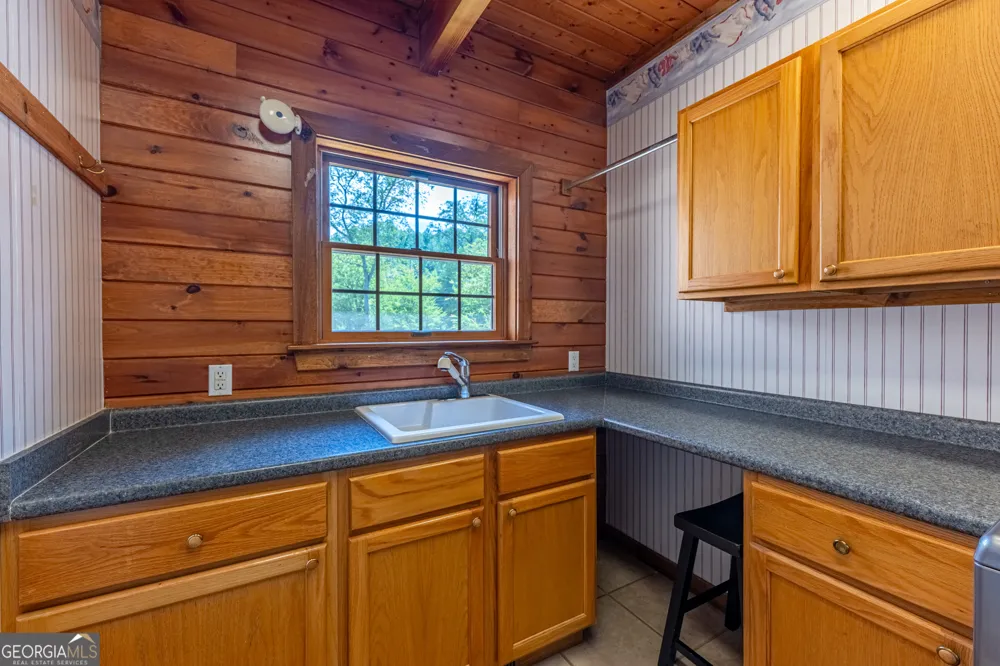 198 Stonecreek DR Franklin, NC 28734