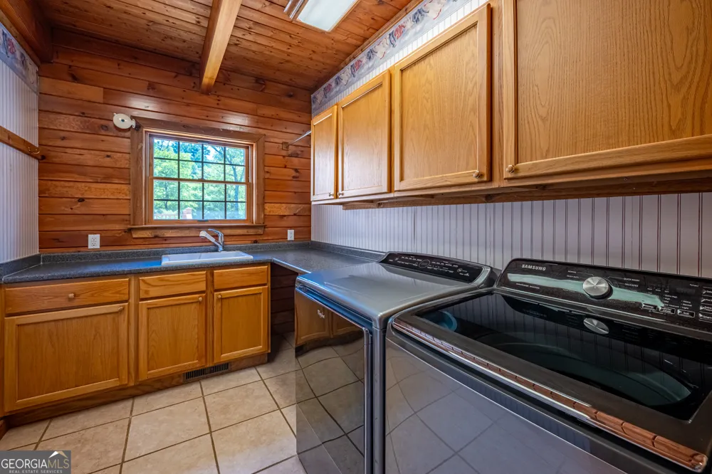 198 Stonecreek DR Franklin, NC 28734