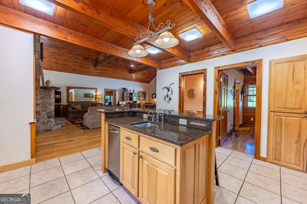 198 Stonecreek DR Franklin, NC 28734