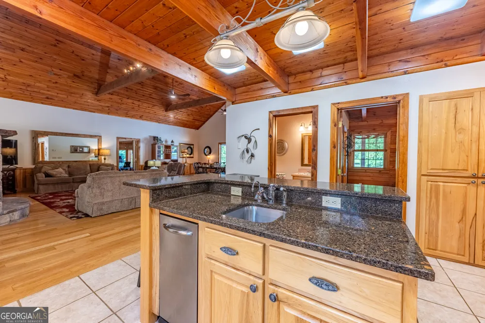 198 Stonecreek DR Franklin, NC 28734