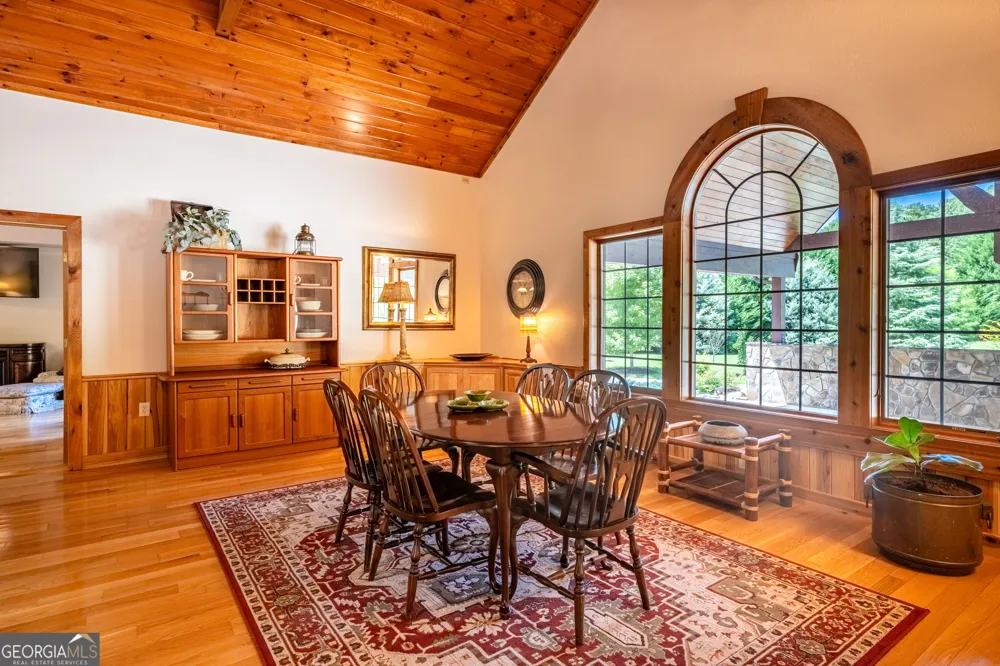 198 Stonecreek DR Franklin, NC 28734
