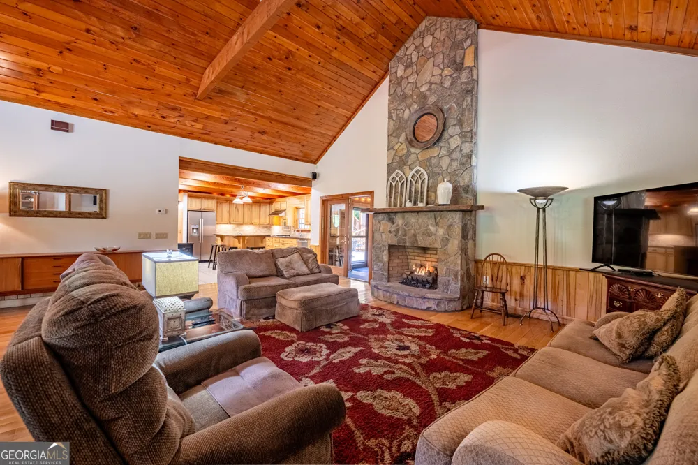 198 Stonecreek DR Franklin, NC 28734