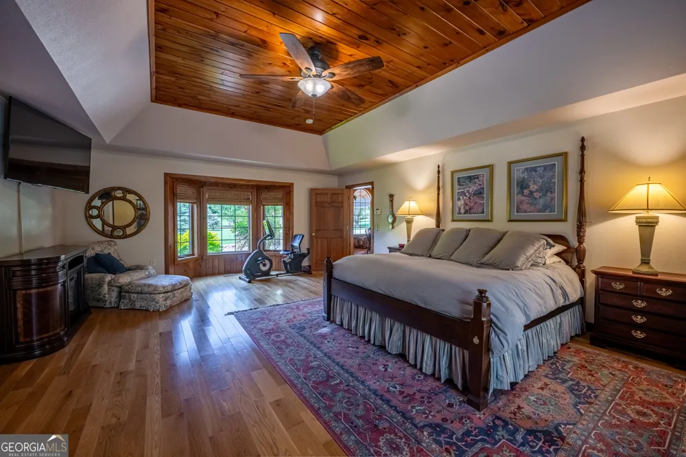 198 Stonecreek DR Franklin, NC 28734