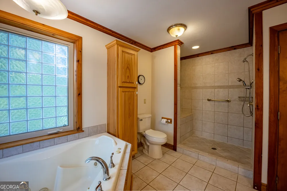 198 Stonecreek DR Franklin, NC 28734