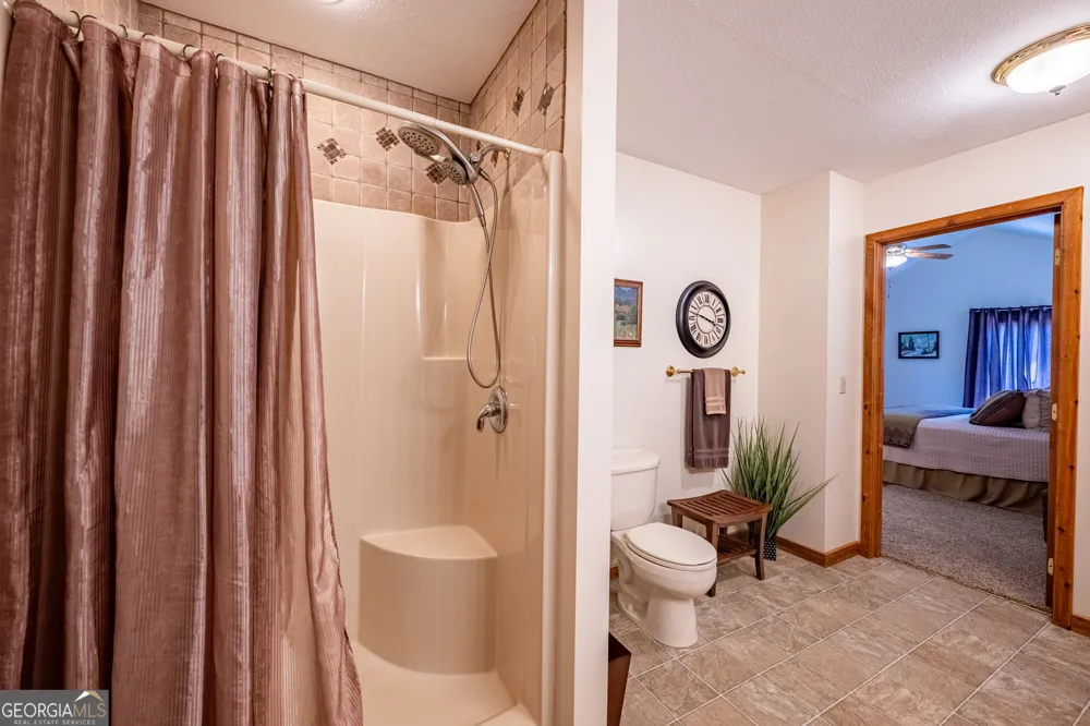 198 Stonecreek DR Franklin, NC 28734