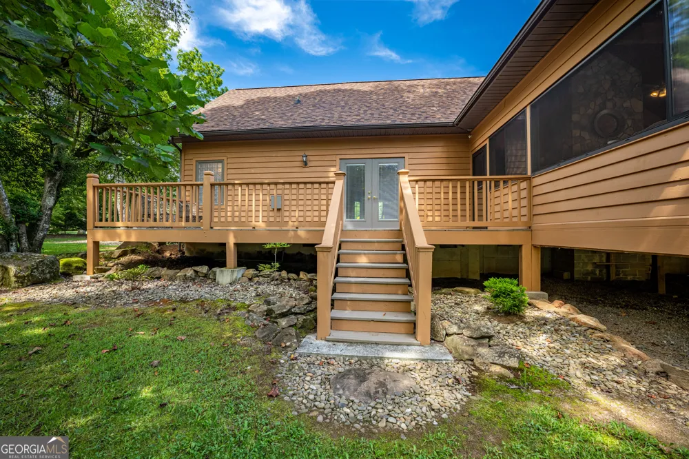 198 Stonecreek DR Franklin, NC 28734