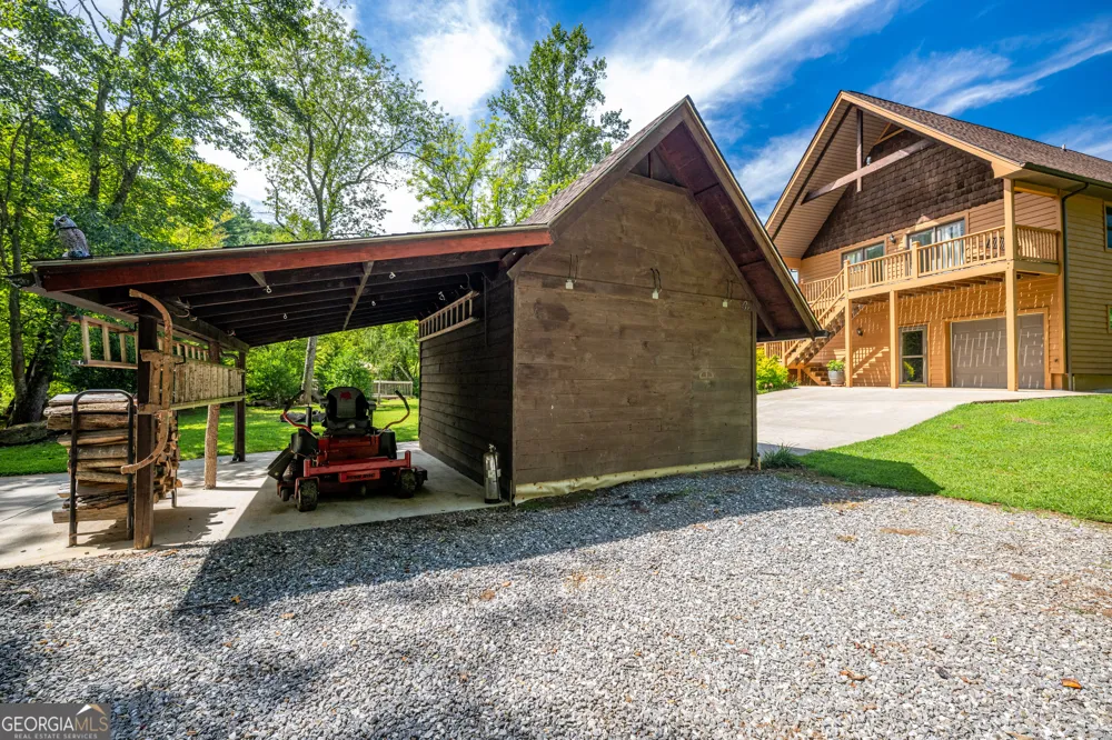 198 Stonecreek DR Franklin, NC 28734