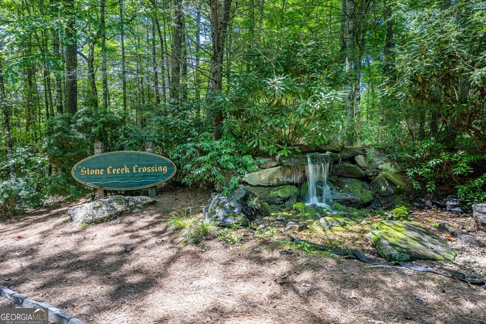 198 Stonecreek DR Franklin, NC 28734