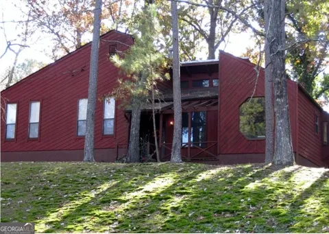 257 Castleair DR NE