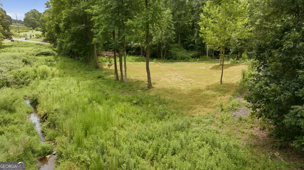 759 Fairview RD Pendergrass, GA 30567