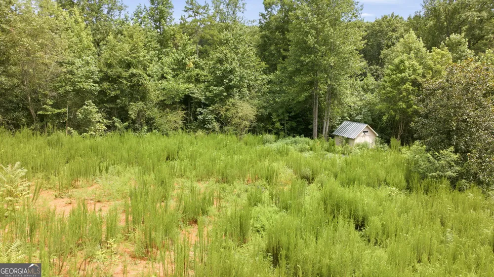 759 Fairview RD Pendergrass, GA 30567