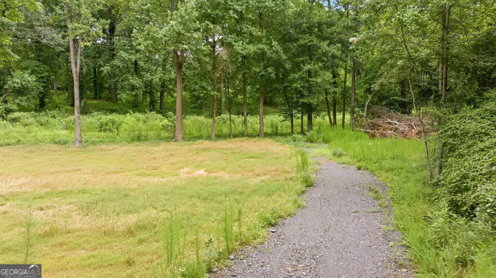 759 Fairview RD Pendergrass, GA 30567