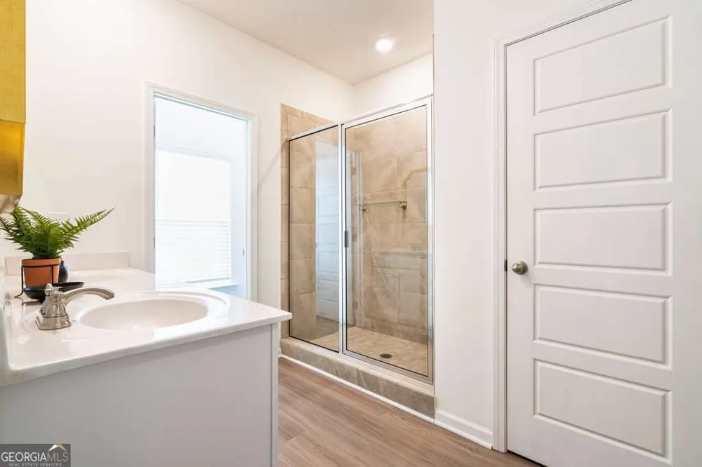 2106 Remy CT Kennesaw, GA 30144