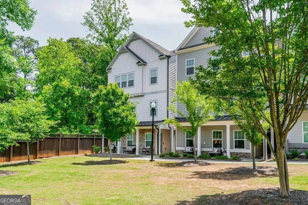 2106 Remy CT Kennesaw, GA 30144