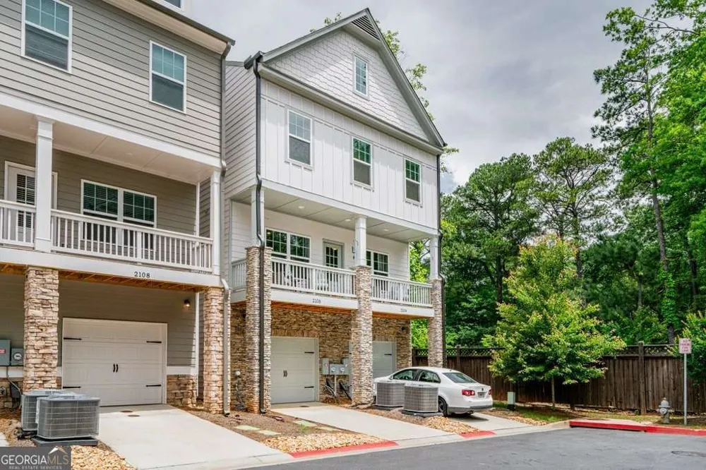 2106 Remy CT Kennesaw, GA 30144