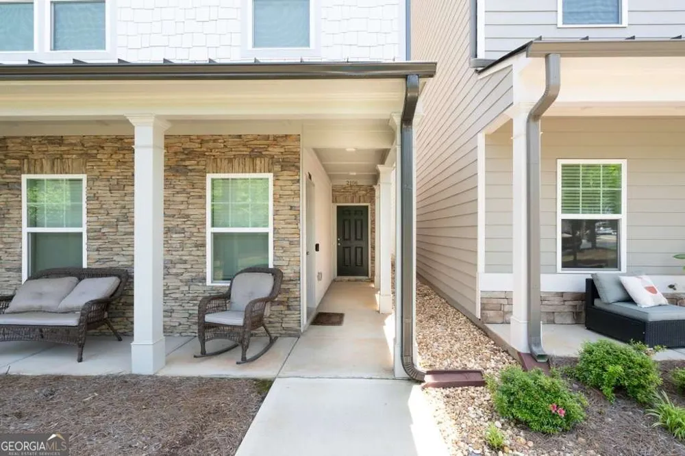 2106 Remy CT Kennesaw, GA 30144