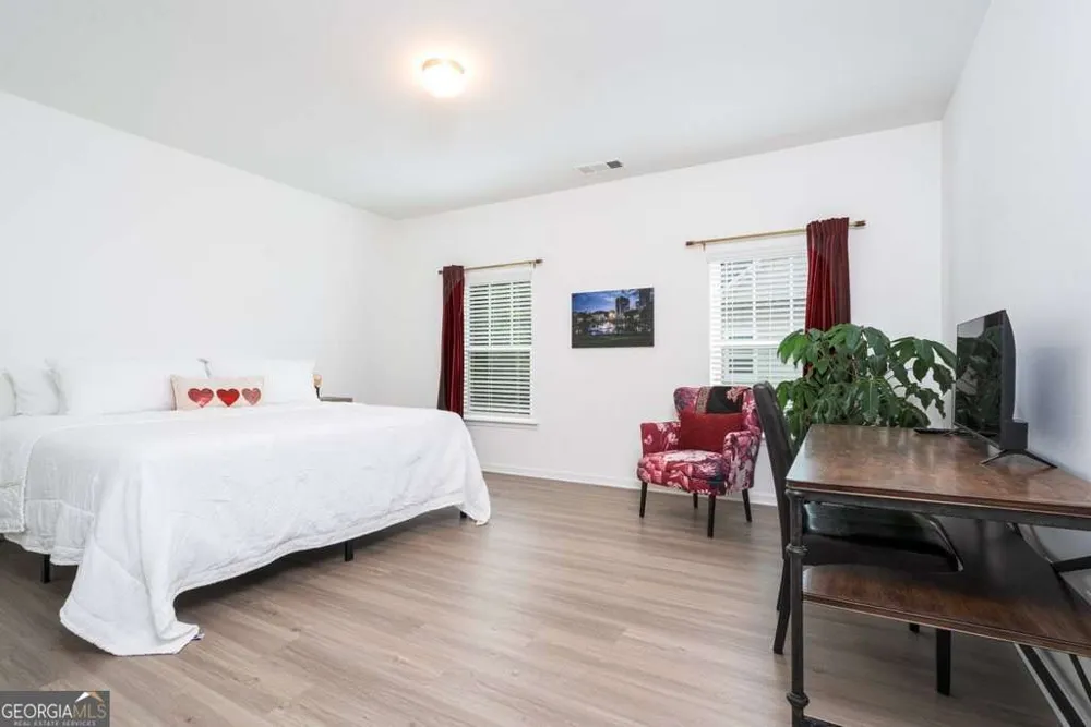 2106 Remy CT Kennesaw, GA 30144