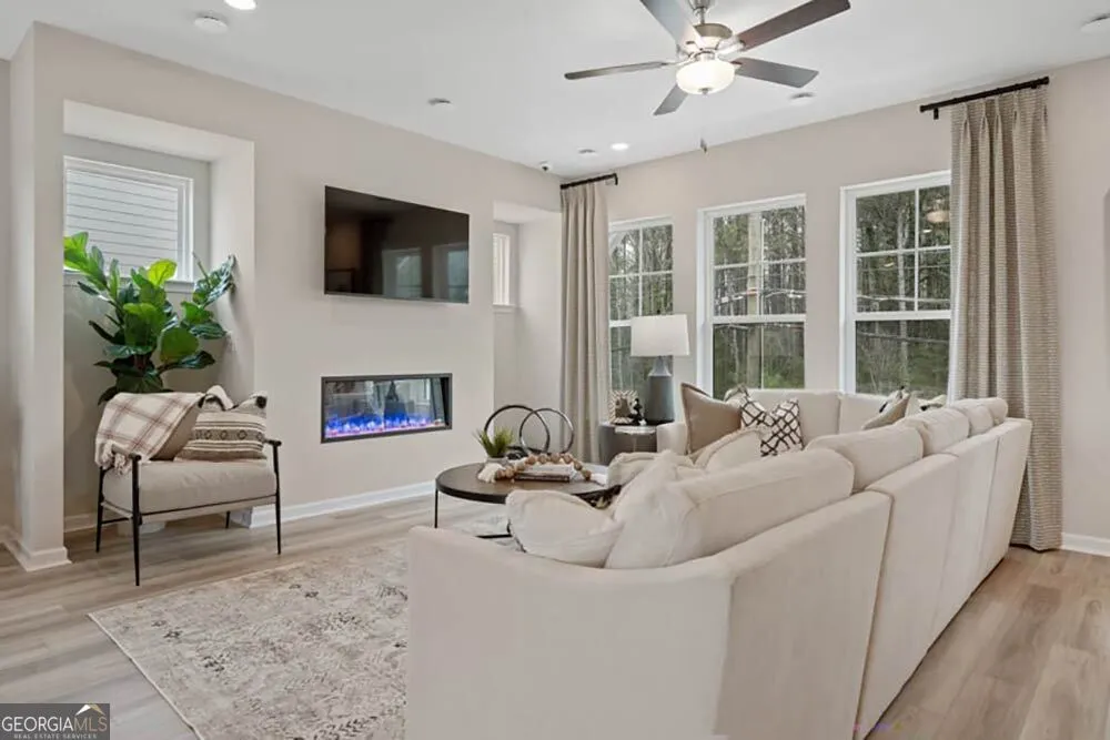96 Epperly WAY Tucker, GA 30084