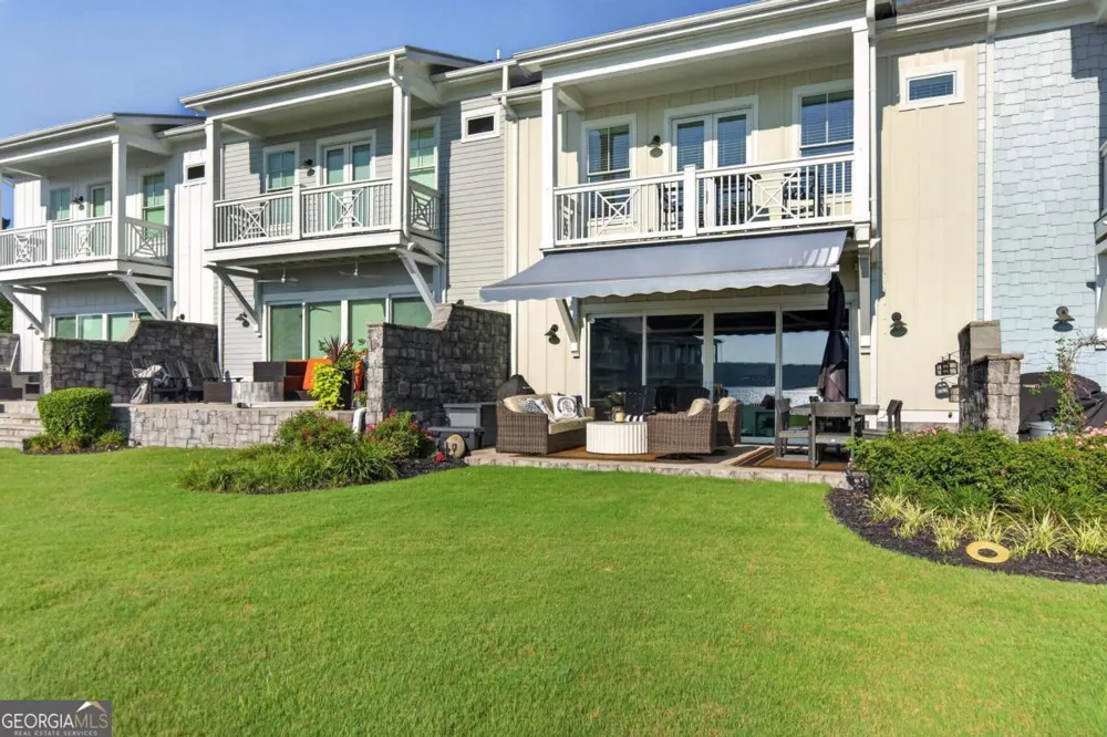 204 Collis Marina RD Eatonton, GA 31024
