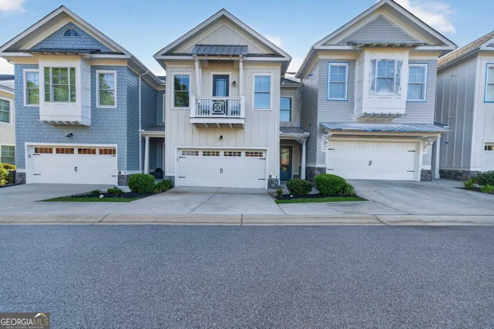 204 Collis Marina RD Eatonton, GA 31024