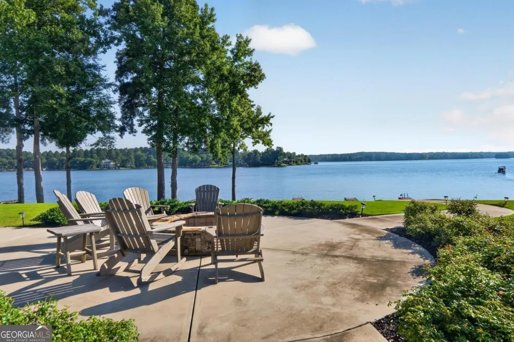 204 Collis Marina RD Eatonton, GA 31024