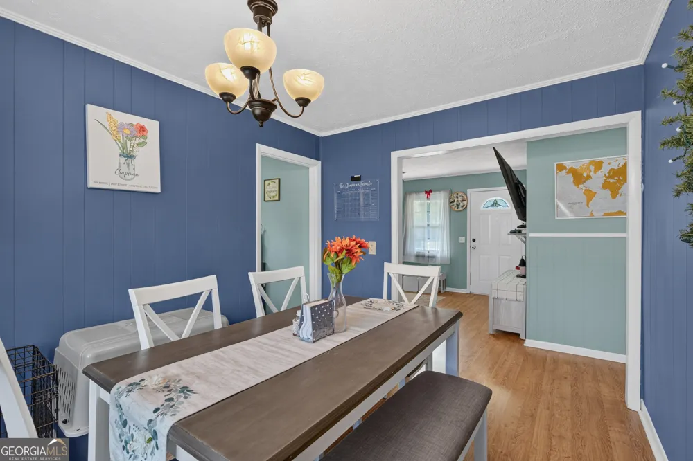110 Queen DR Glennville, GA 30427