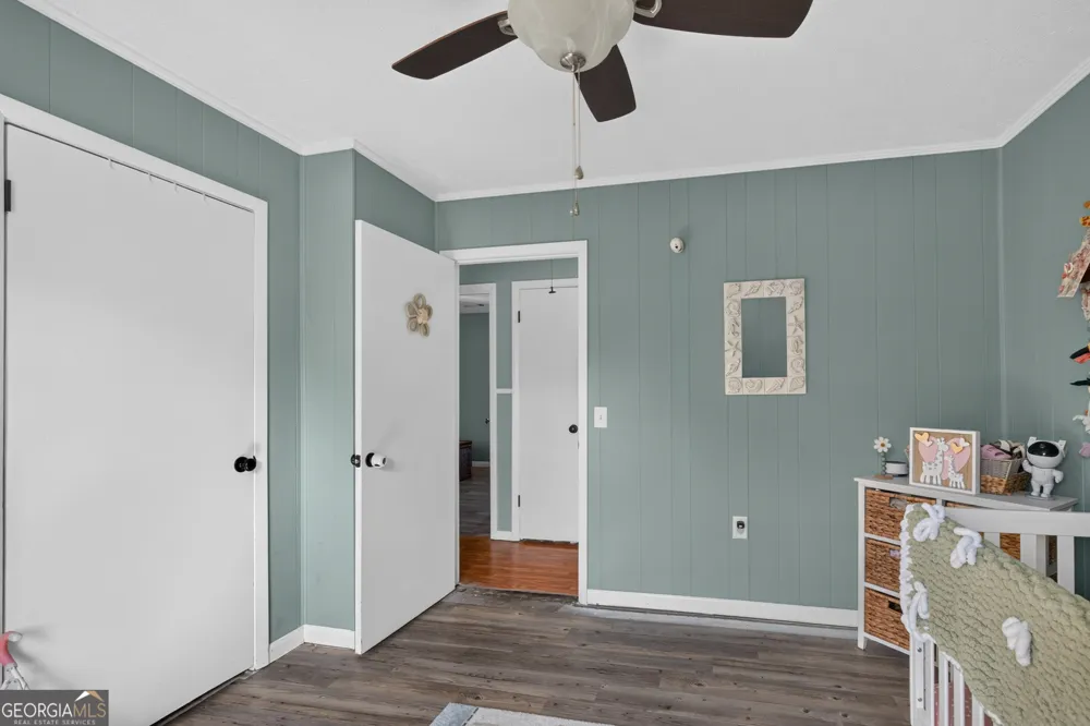 110 Queen DR Glennville, GA 30427