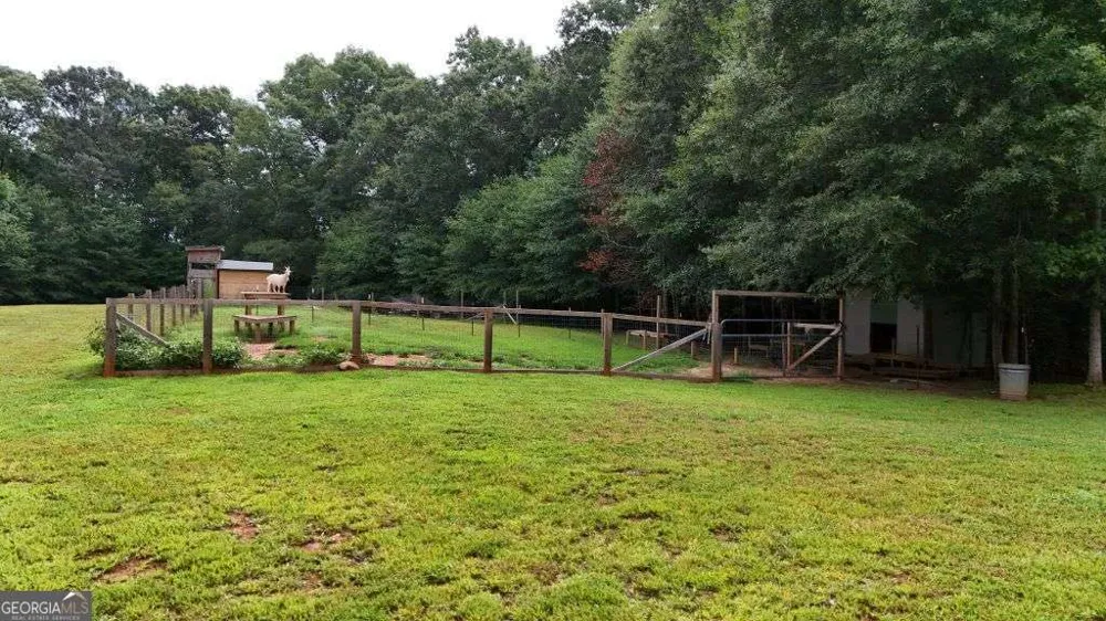 2014 Athens RD Royston, GA 30662