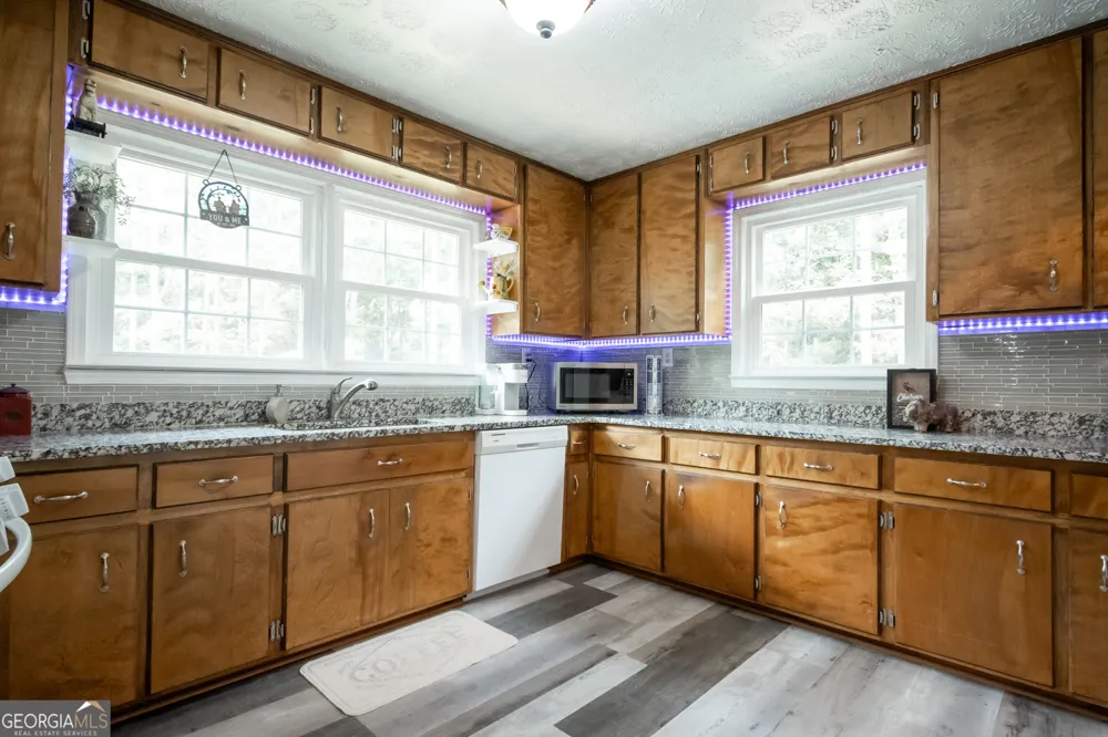 2014 Athens RD Royston, GA 30662