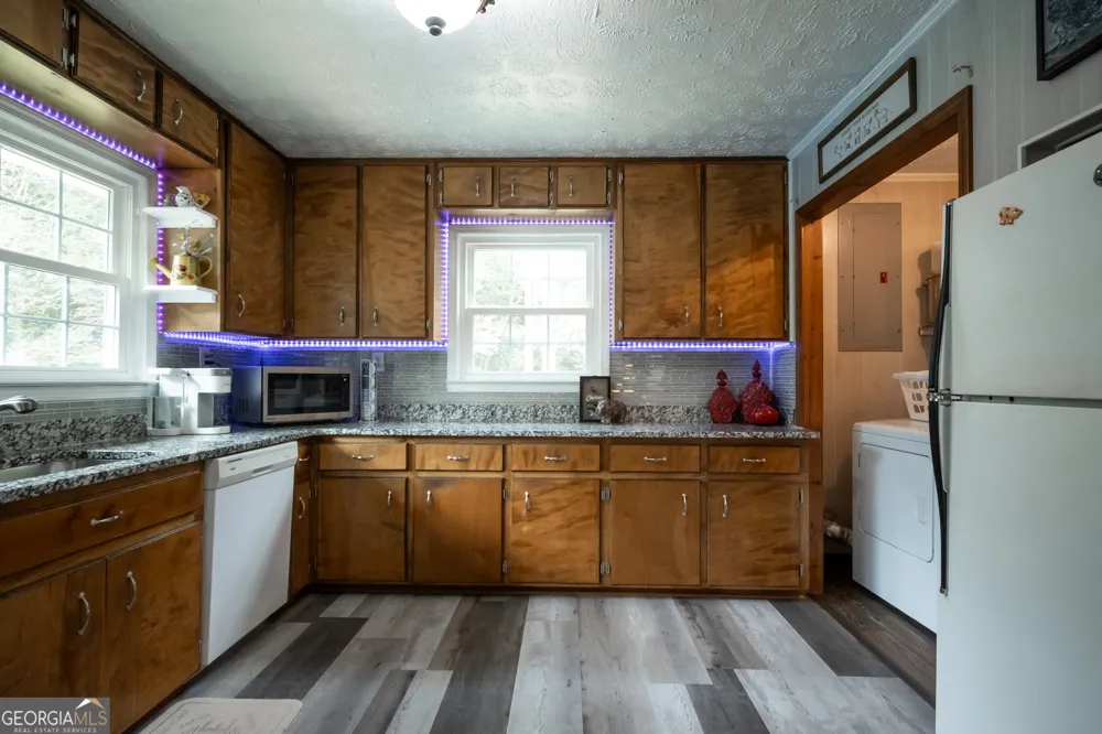 2014 Athens RD Royston, GA 30662